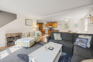 7-web-or-mls-15-hemenway-rd