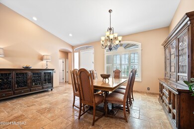 05-Dining Area