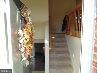 9302 Willowdale Rd, Greencastle, PA 17225 - photo 7