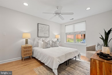 1421 Chapin St NW unit 102, Washington, DC 20009 - photo 4