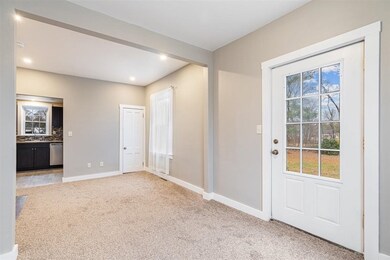 491 Plymouth St unit 1, Whitman, MA 02382 - photo 5