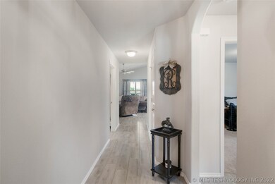 31337 E 64th St S, Broken Arrow, OK 74014 - photo 6