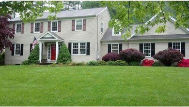 205 Oak St, Downingtown, PA 19335 - photo 2