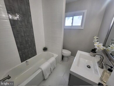 211 Curlew Ln, Mount Holly, NJ 08060 - photo 7