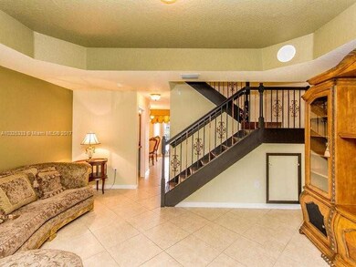 10571 SW 6th St unit 1207, Pembroke Pines, FL 33025 - photo 4