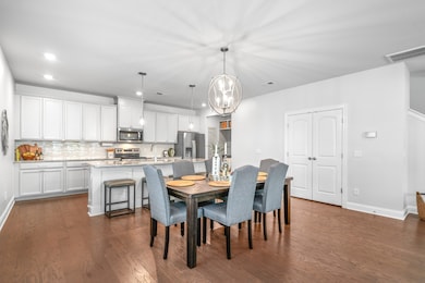 643 Taylor Bend Rd, Columbia, TN 38401 - photo 4