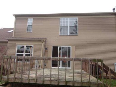 1931 Ozark Pkwy, Algonquin, IL 60102 - photo 2