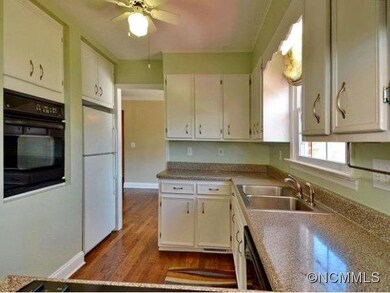 Bright Kitchen