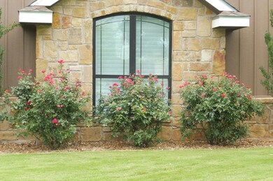 2013 Silver Creek Ct, San Angelo, TX 76904 - photo 2