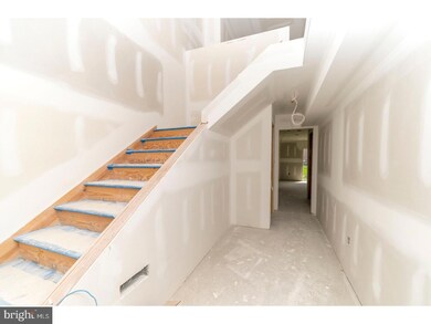 4635 Salmon St unit A, Philadelphia, PA 19137 - photo 3