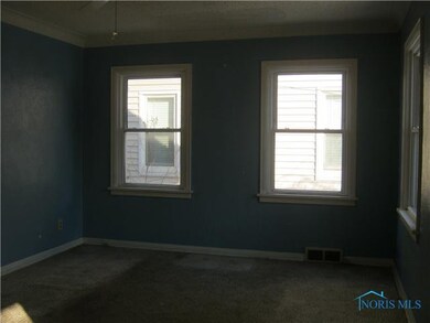2106 Mansfield Rd, Toledo, OH 43613 - photo 5