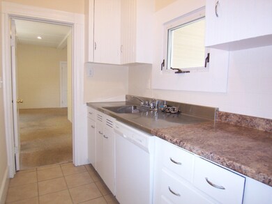 13 Cushing Ave, Nashua, NH 03064 - photo 6