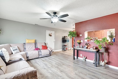 5658 E Bernadine Dr, Fresno, CA 93727 - photo 5