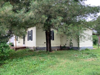 349 Hocking Ave, Logan, OH 43138 - photo 2
