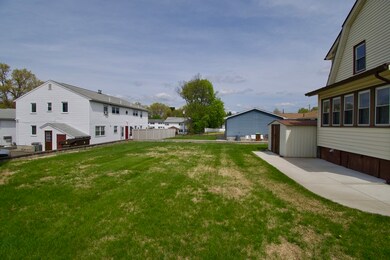 175 Center St, Ludlow, MA 01056 - photo 2