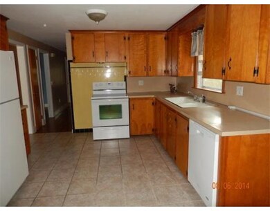 139 Allen Ave unit 1, Cranston, RI 02910 - photo 6