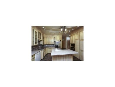 Kitchen. Granite Island with electric smooth top r