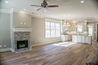 2708 2708 Hemingway Ln, Tyler, TX 75707 - photo 7