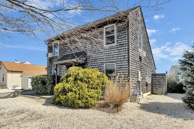 93 Topsail Ct, Bayville, NJ 08721 - photo 2