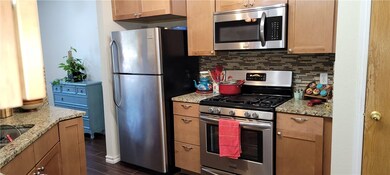 2018 S B St, Rogers, AR 72758 - photo 2