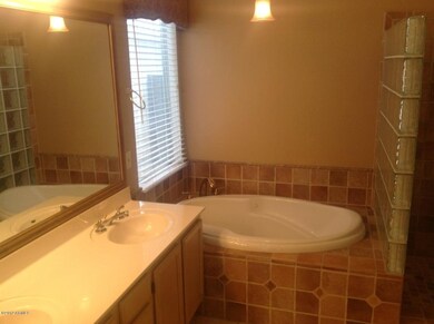 MB Jacuzzi Tub