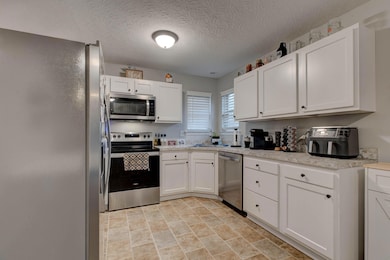 122 S Bold Forbes Blvd, Georgetown, KY 40324 - photo 6