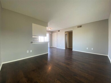 8022 Cambridge Cir unit A, White Settlement, TX 76108 - photo 3