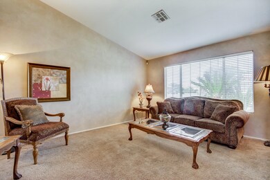 1538 E Bruce Ave-26