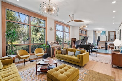 14 Tall Tree Ct, Cold Spring Harbor, NY 11724 - photo 5