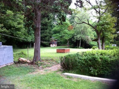 14632 Peach Orchard Rd, Silver Spring, MD 20905 - photo 5