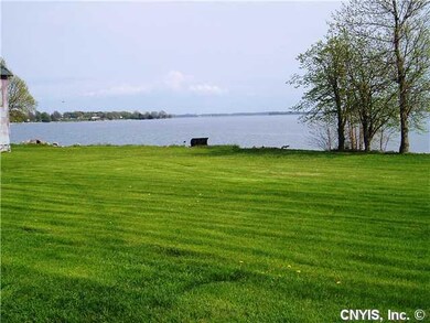 Waterfront/Dock/Pier. Nice flat lot with easy acce