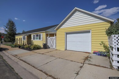 675 Sumner St, Sheridan, WY 82801 - photo 2