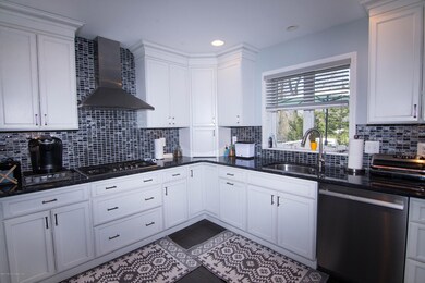 129 Glenwood Dr, Tinton Falls, NJ 07724 - photo 6