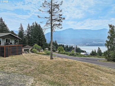 270 NE Wisteria Way, Stevenson, WA 98648 - photo 3