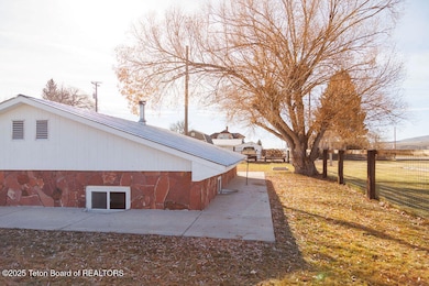 145 1st North St, Cokeville, WY 83114 - photo 4