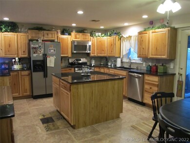 11501 S 209th East Ave, Broken Arrow, OK 74014 - photo 4