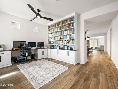 13537 W Cassia Trail, Peoria, AZ 85383 - photo 4