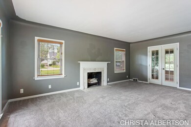 15-web-or-mls-1051 Short St NE Grand Rap