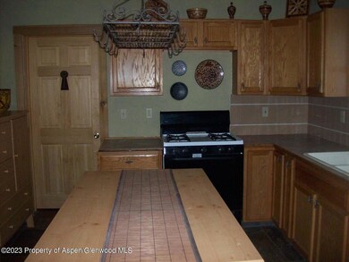 Kitchen 3