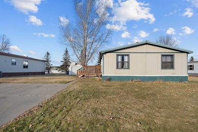 800 31st Ave SE unit Lot 712, Minot, ND 58701 - photo 3