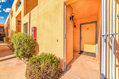 3800 E 2nd St #111 - MLS Images-2