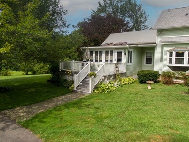 55 Baker St, Amherst, MA 01002 - photo 3