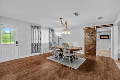 3690 Sharon Rd, Laurel, MS 39443 - photo 3