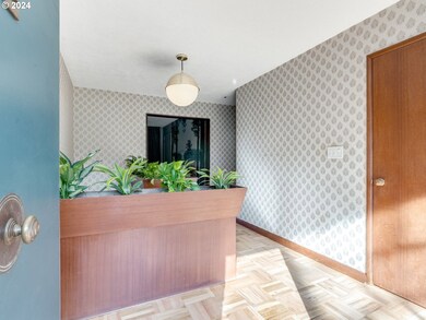 Entrance/Foyer
