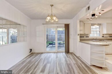 8509 Westover Ct unit 758, Springfield, VA 22152 - photo 3