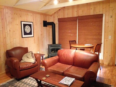 cabin 4