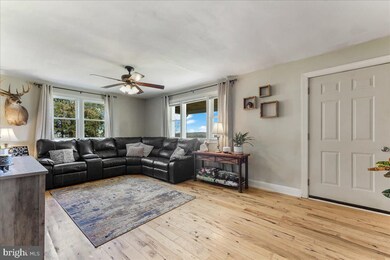 395 Mount Eden Rd, Kirkwood, PA 17536 - photo 3