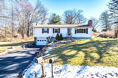 24 Tracy Cir, Amherst, MA 01002 - photo 4