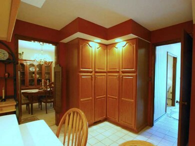 3618 Priscilla Dr, Erie, PA 16506 - photo 7