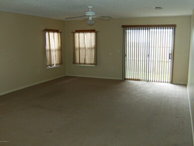 7947 Cherry Blossom Dr S, Jacksonville, FL 32216 - photo 4